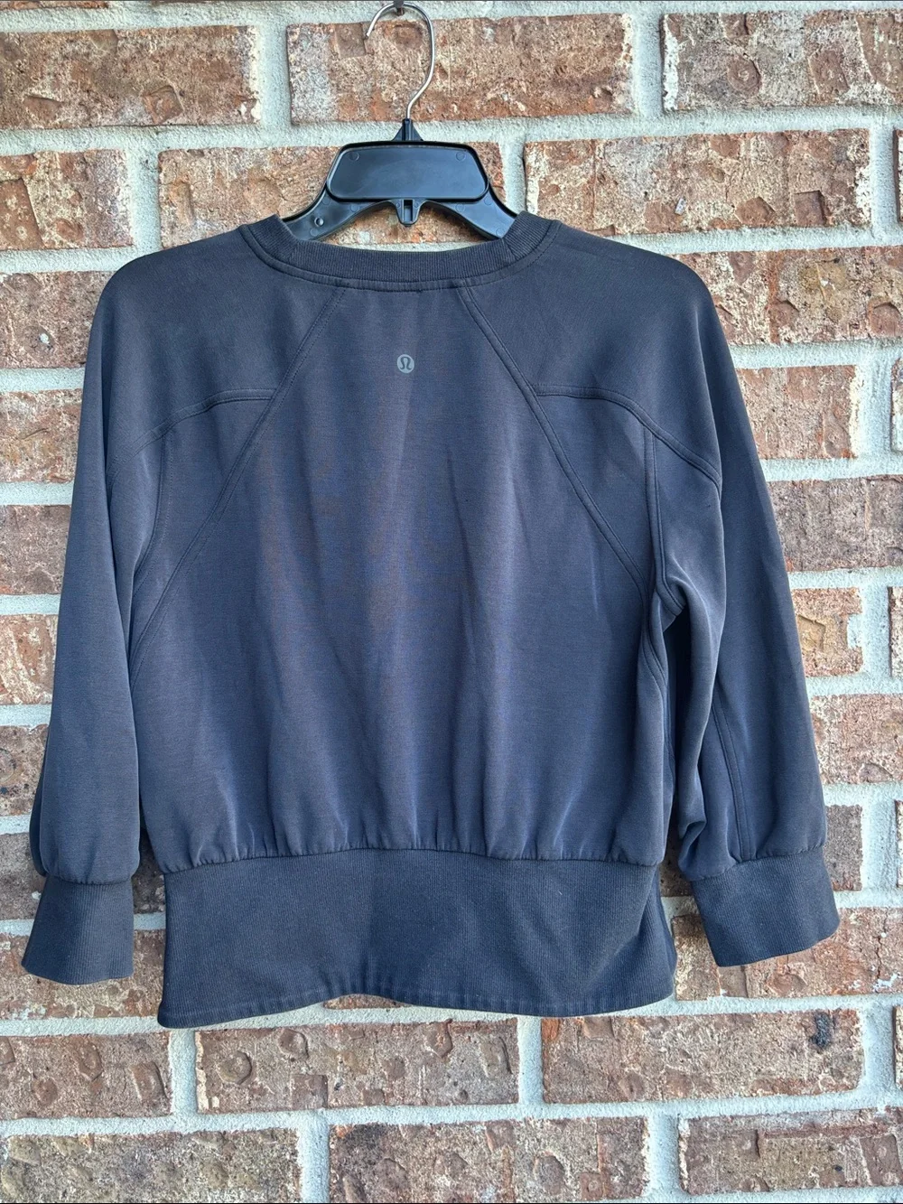 Lululemon softened ribbed hem Black Crewneck Pullover Top